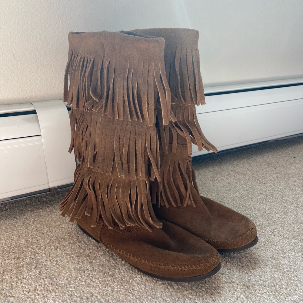 Minnetonka Moccasins 3-Layer Fringe Boots